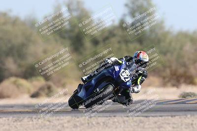 media/Nov-02-2025-CVMA (Sun) [[337aff29ab]]/Race 8-Formula Lightweight Twins Shootout/